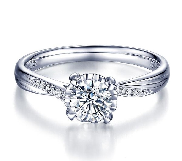 钻戒戒托是铂金好还是k金好?不会选的看过来