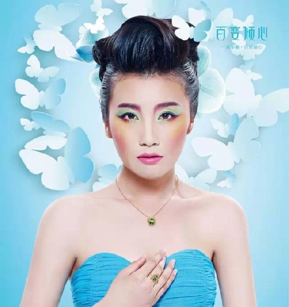 港福珠宝《百变倾心》一款多戴彩宝系列新品盛大发布！