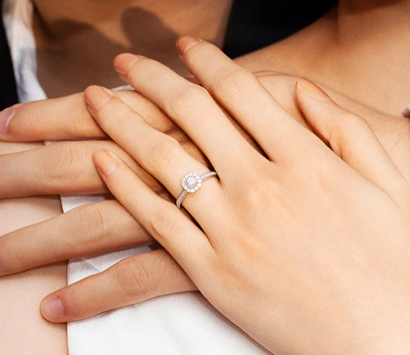 定制钻戒要多少钱?想买的便宜看这三点
