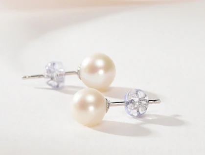 怎样区分真假珍珠？判断珍珠真伪的小技巧