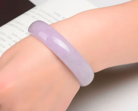 紫色翡翠属于什么档次？看完就都了解了