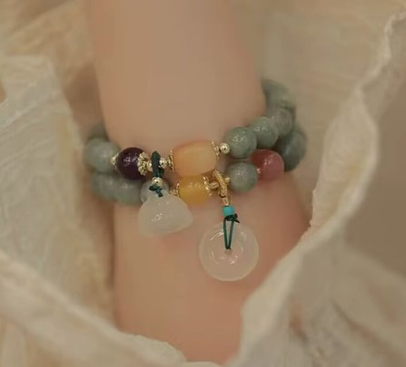 紫色翡翠属于什么档次?带你了解翡翠玉石世界